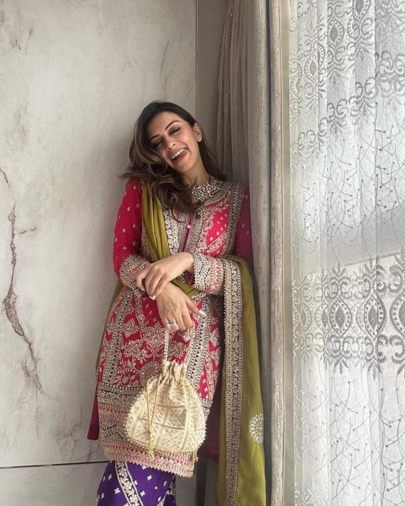gorgeous-hansika-motwani-latest-photos